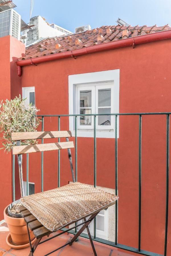Lx 77 Lägenhet Lisboa Exteriör bild