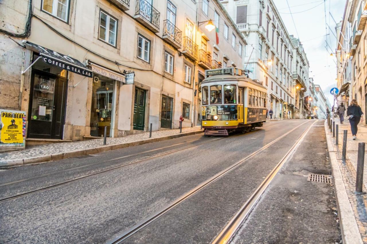 Lx 77 Lägenhet Lisboa Exteriör bild